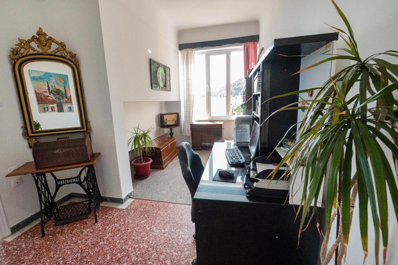 Villa Sofia Sea View Poros Town Extérieur photo